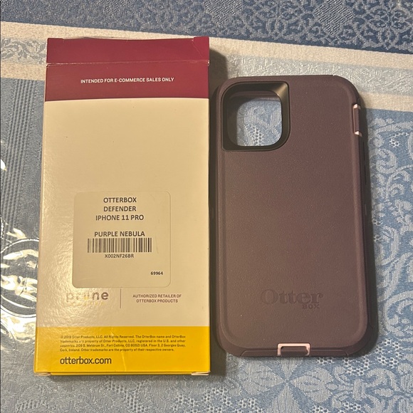 OtterBox Defender Case for iPhone 11 Pro - Purple Nebula - Picture 1 of 1